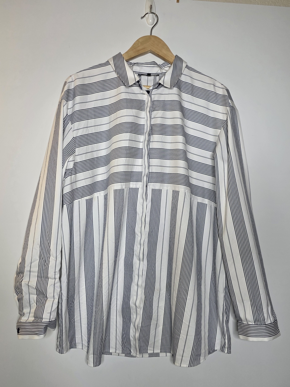 Lafayette 148 New York Mixed Stripes Long sleeve casual button down shirt XXL